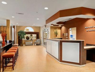 Microtel Inn & Suites By Wyndham Озарк Інтер'єр фото